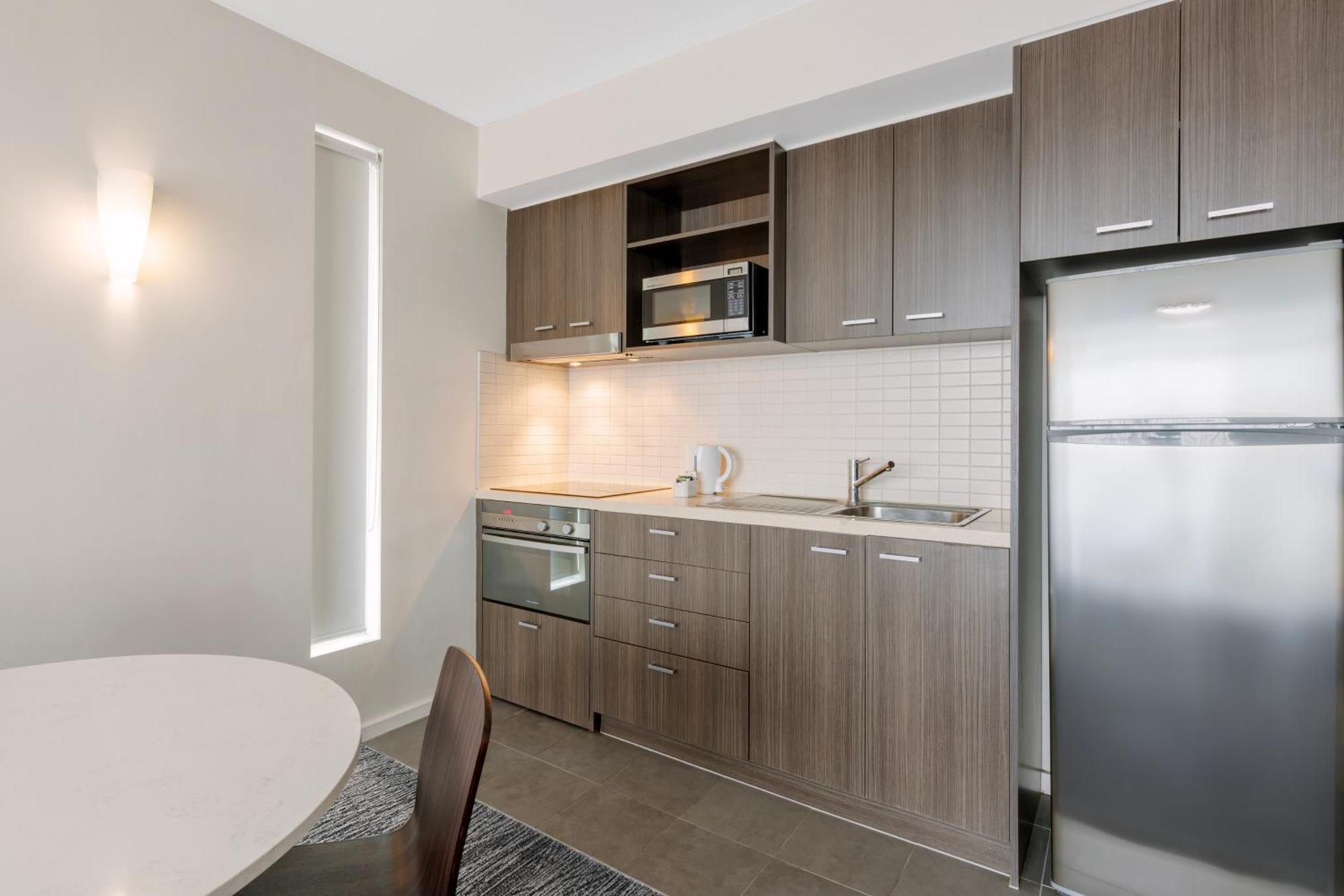 Quest Caroline Springs Aparthotel Bagian luar foto