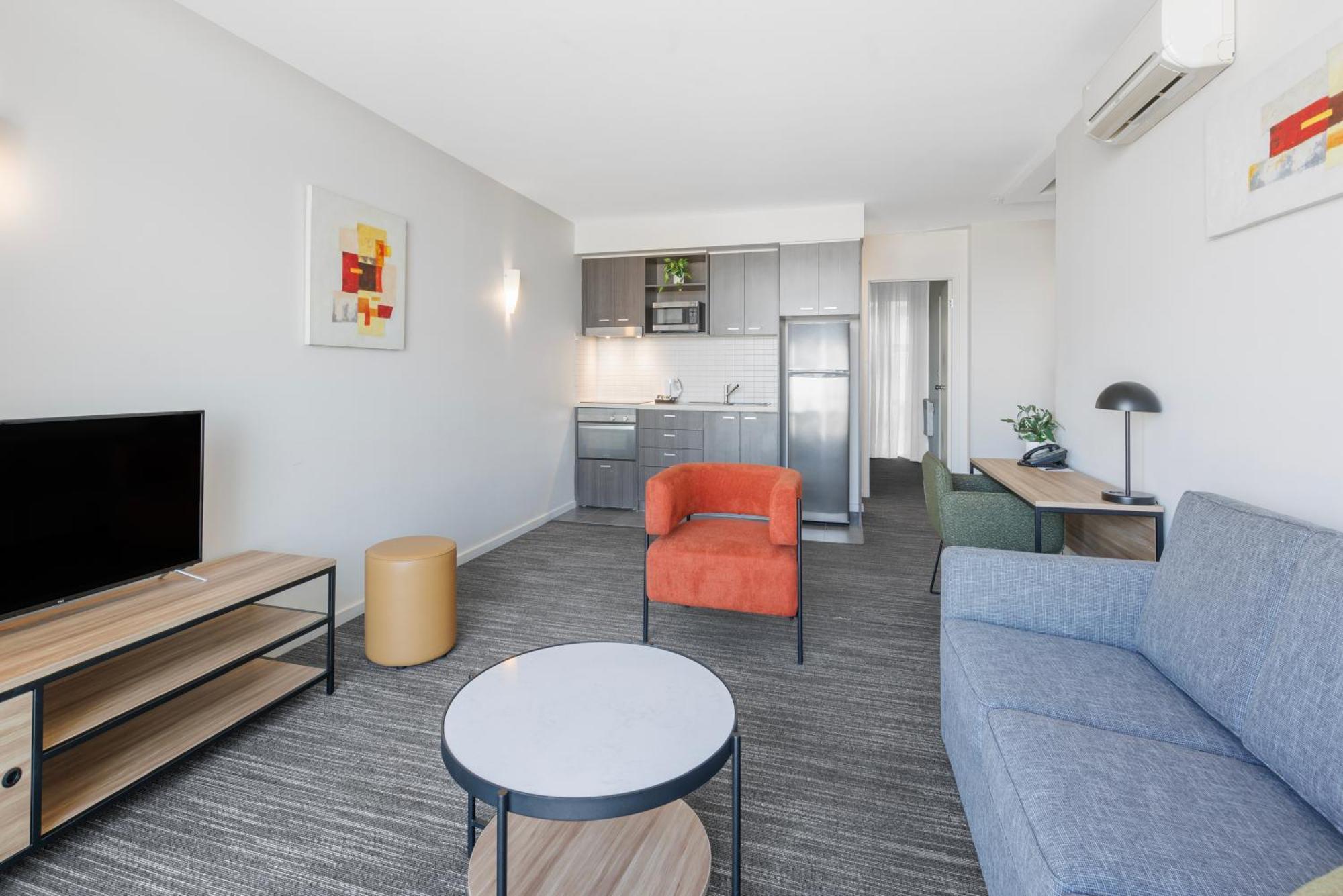 Quest Caroline Springs Aparthotel Bagian luar foto