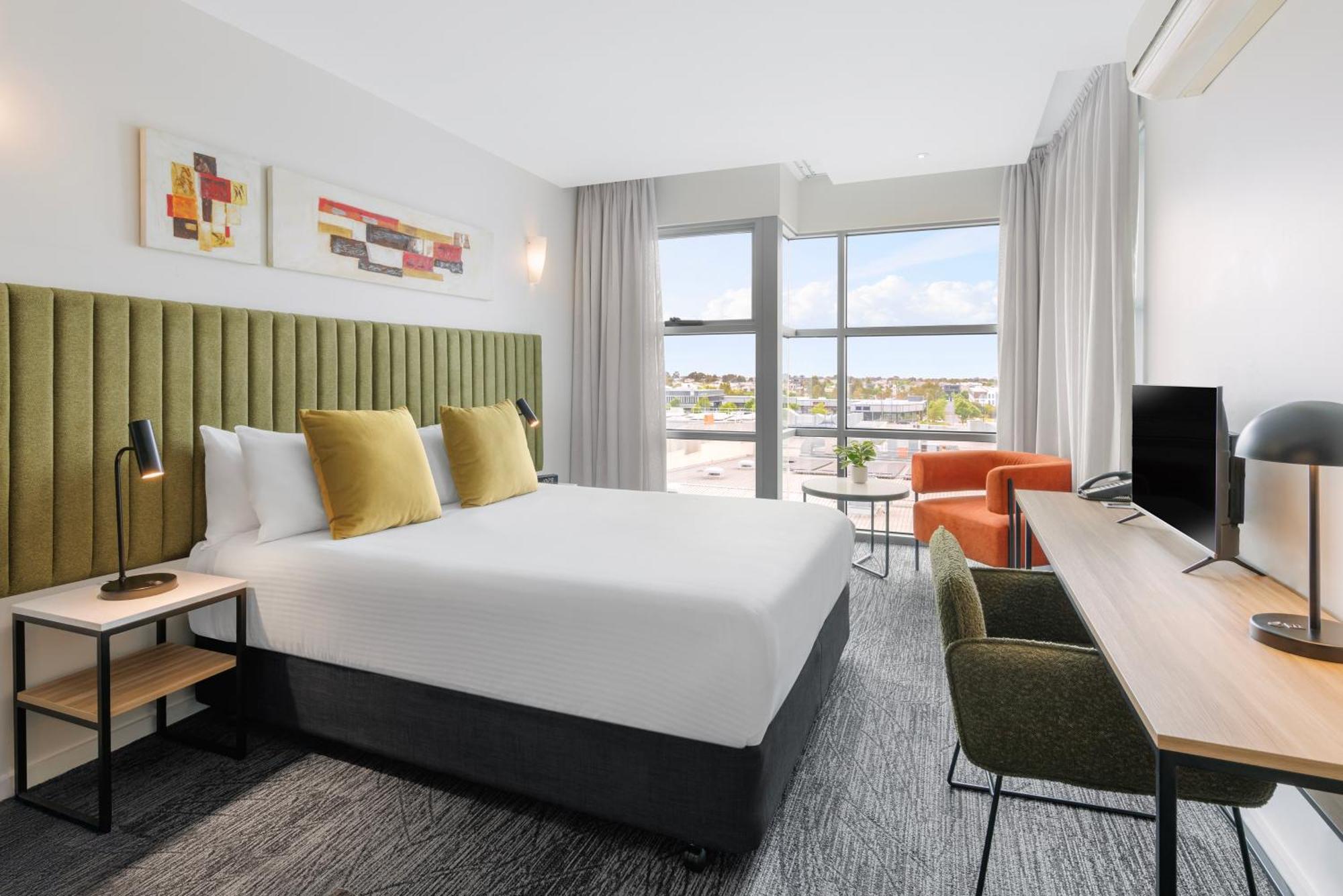 Quest Caroline Springs Aparthotel Bagian luar foto