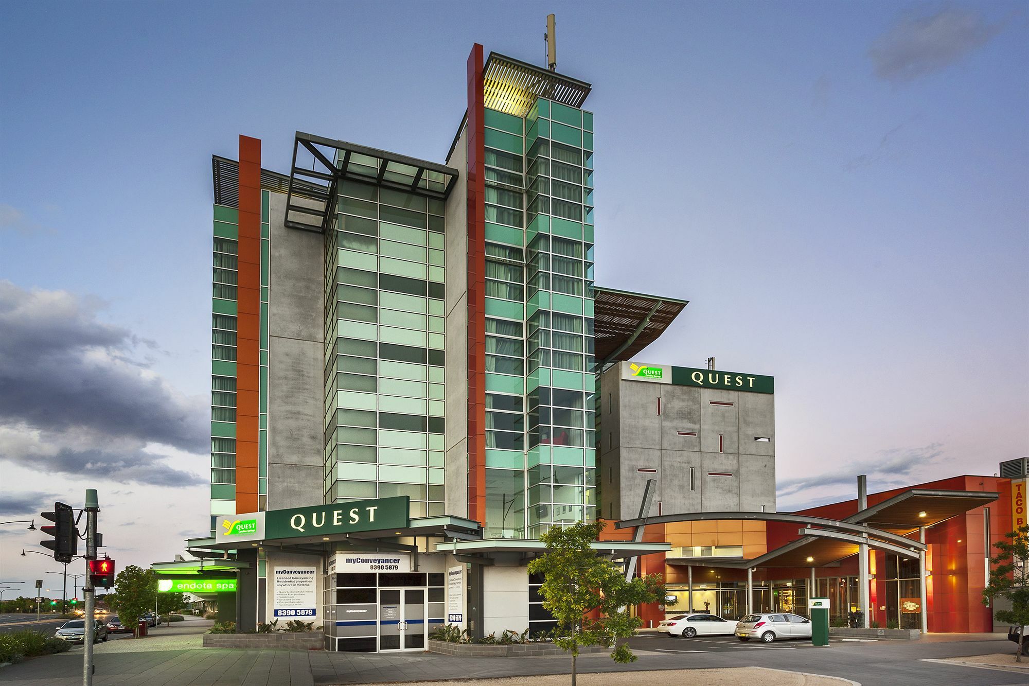 Quest Caroline Springs Aparthotel Bagian luar foto
