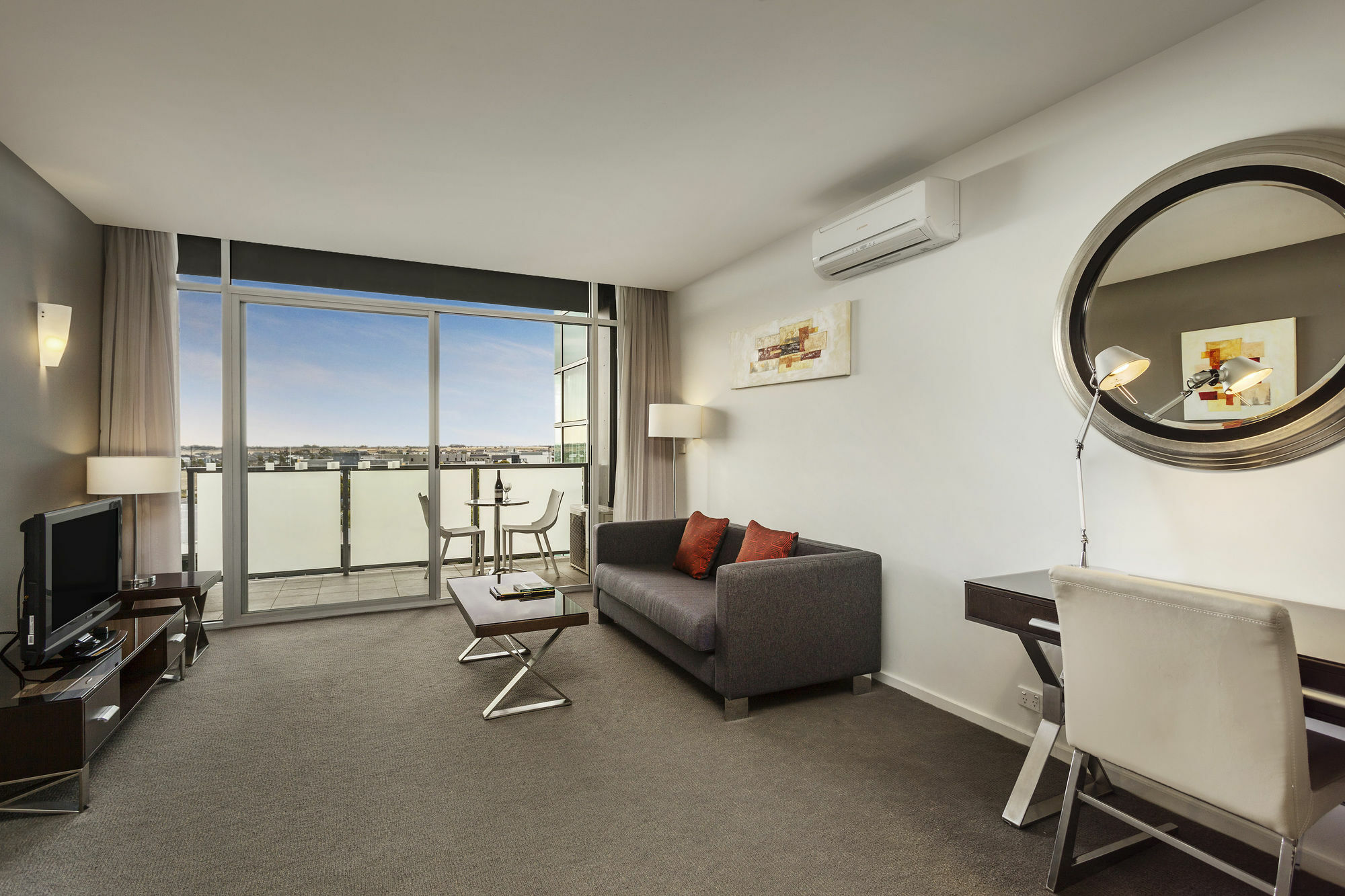 Quest Caroline Springs Aparthotel Bagian luar foto